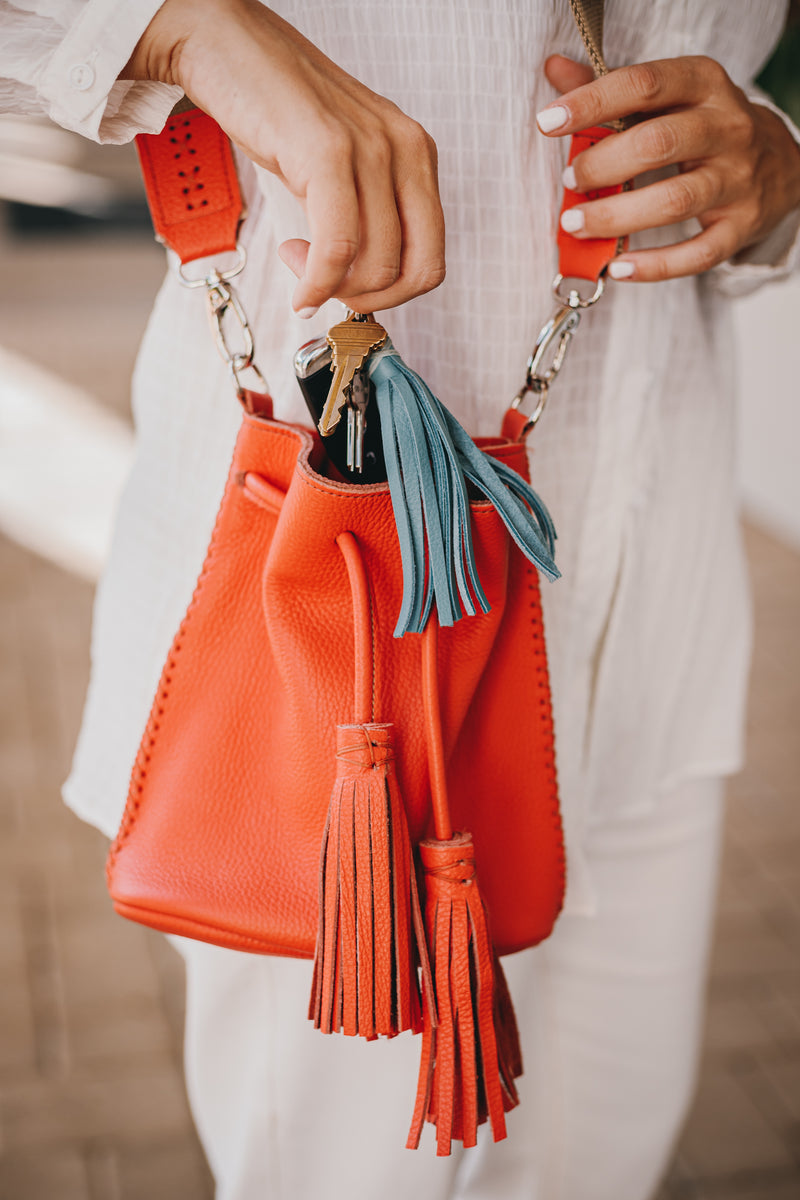 SHELL MINI BUCKET BAG